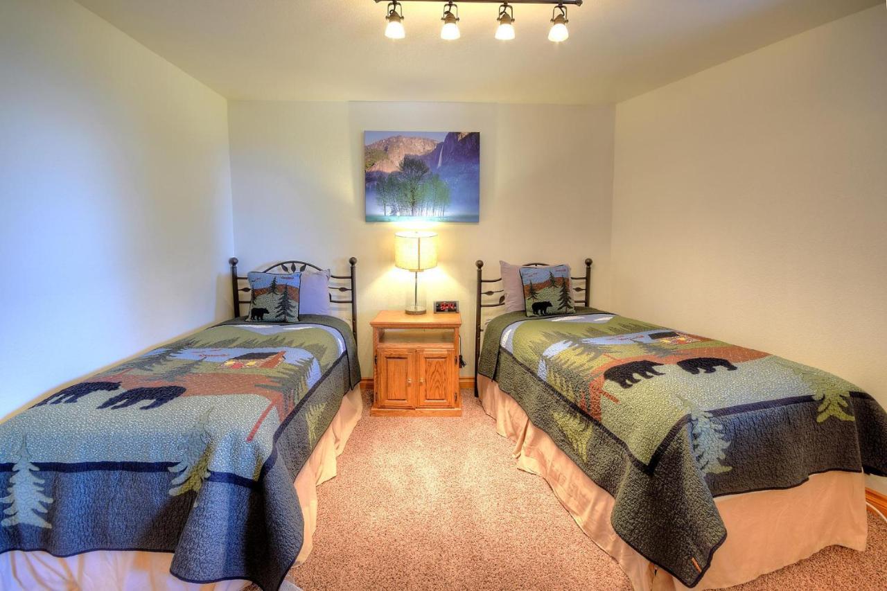 Treetops Cabin Yosemite West Bagian luar foto